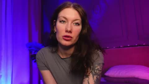 Liv 3 online show from December 2025 02:35:02 PM