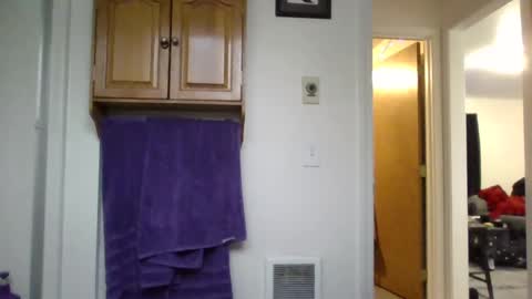 Snapshot of livmirage chatting on December 2024 08:25:02 PM Liv Mirage online show from December 2024 08:25:02 PM