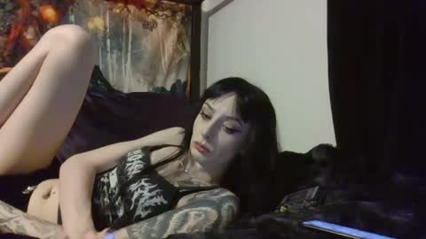 Snapshot of livmirage chatting on January 2025 05:28:02 AM Liv Mirage online show from January 2025 05:28:02 AM