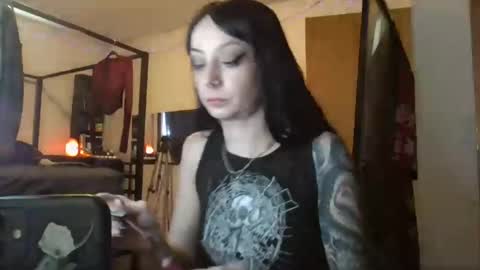 Liv Mirage online show from February 2026 06:48:01 PM