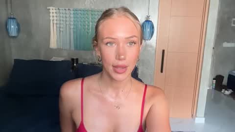 olivia online show from February 2026 06:16:02 AM