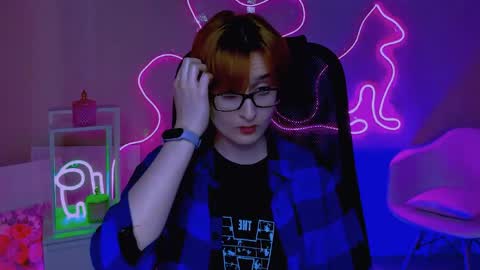 LixeLuna online show from April 2026 06:33:01 AM