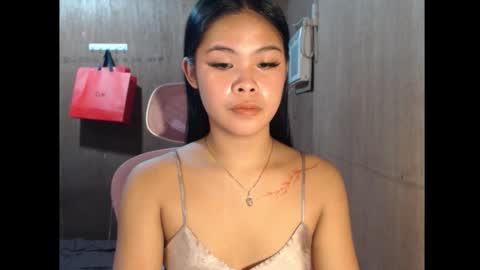 LIYAH online show from September 2025 05:27:01 PM