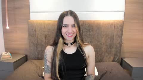 Liz  online show from March 2025 03:30:02 PM