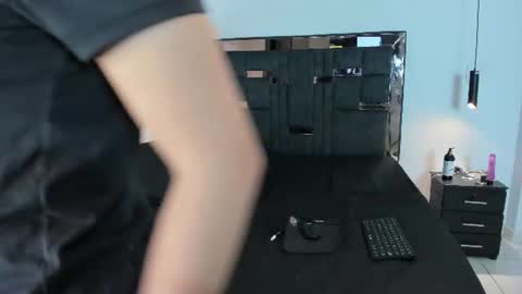 liz sebas online show from July 2026 12:09:01 PM