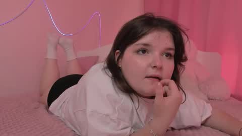 LIza online show from September 2025 09:42:02 AM