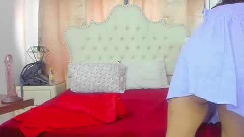 lizANDjuan online show from November 2025 06:34:01 PM