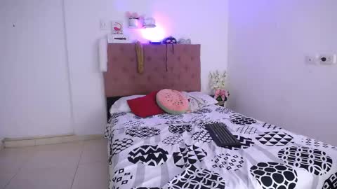 LIZETH online show from February 2025 07:42:01 PM