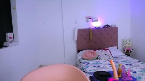 LIZETH online show from February 2025 10:14:02 PM