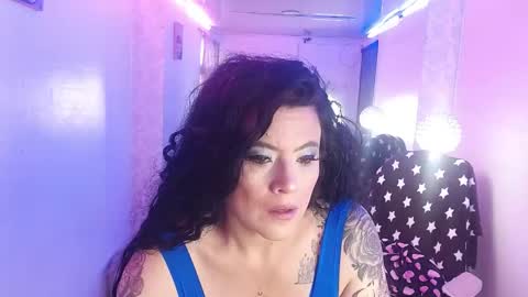 Snapshot of lizha_milf chatting on March 2025 07:27:02 PM Lizha online show from March 2025 07:27:02 PM
