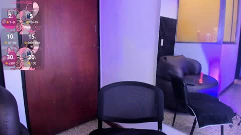 lizz online show from April 2026 08:01:02 PM