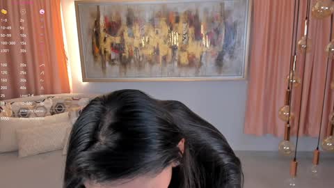 Lizzi  online show from December 2024 07:32:02 PM