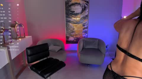 Lizzi  online show from January 2025 01:39:02 AM