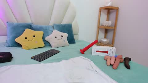 lizzie_williamss online show from September 2025 03:18:02 AM