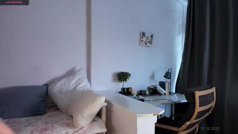 Arina online show from February 2025 08:29:02 AM