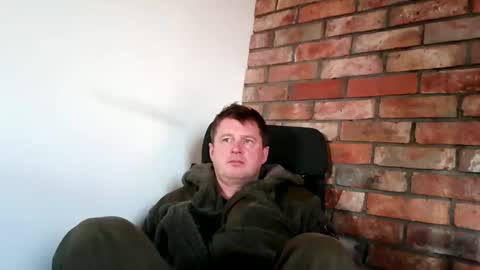 Snapshot of lllukasssxxx chatting on March 2026 03:38:02 PM lllukasssxxx online show from March 2026 03:38:02 PM