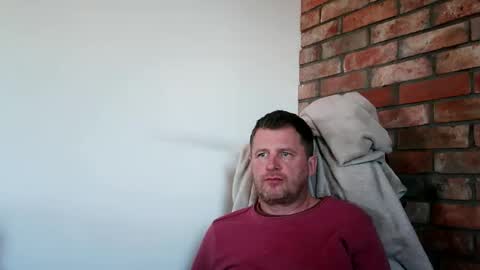 Snapshot of lllukasssxxx chatting on May 2026 03:40:02 PM lllukasssxxx online show from May 2026 03:40:02 PM