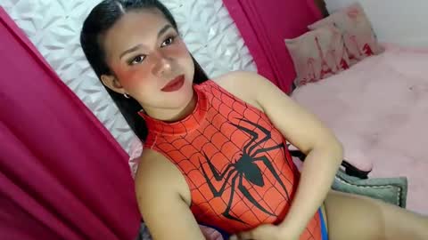 Snapshot of lobotara69 chatting on January 2025 11:02:02 PM Thea online show from January 2025 11:02:02 PM