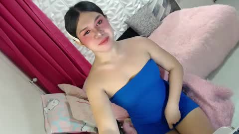 Snapshot of lobotara69 chatting on March 2025 09:14:02 PM Thea online show from March 2025 09:14:02 PM