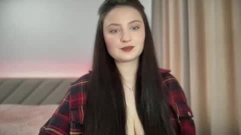 locaalis1 online show from March 2025 02:23:02 PM
