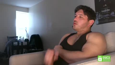 lockdownlove online show from November 2025 04:32:02 AM