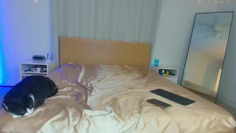 lolo 3 online show from March 2025 02:06:02 AM