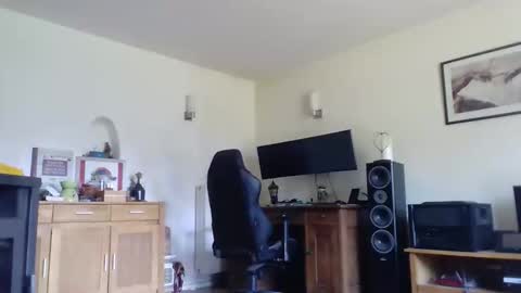 Snapshot of lofe_1978 chatting on May 2026 10:33:02 AM lofe_1978 online show from May 2026 10:33:02 AM