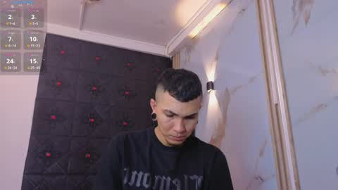 logan_and_rachel online show from March 2026 07:46:02 PM