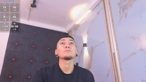 logan_and_rachel online show from March 2026 07:03:01 PM