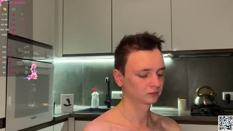 Logan online show from October 2025 11:37:01 PM