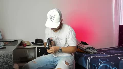 Logan morris online show from February 2025 09:20:02 PM