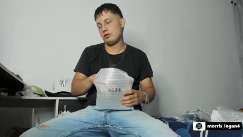 Logan morris online show from February 2025 03:12:01 AM