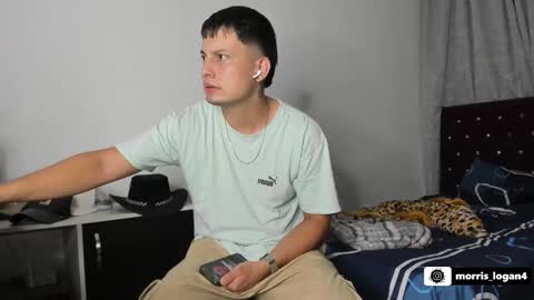 Logan morris online show from February 2025 05:11:02 AM