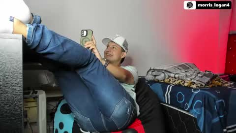 Logan morris online show from March 2025 12:32:01 AM