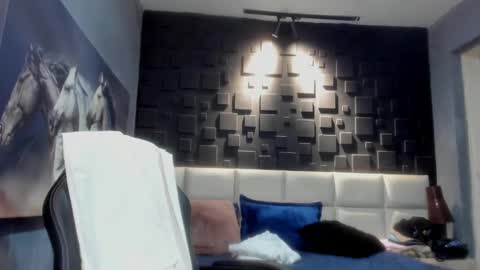 logan_varela online show from December 2024 06:04:02 PM