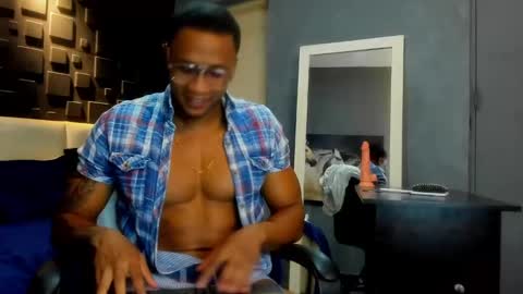 logan_varela online show from December 2024 12:47:02 PM