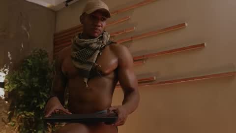 logan_varela online show from November 2025 01:33:02 PM