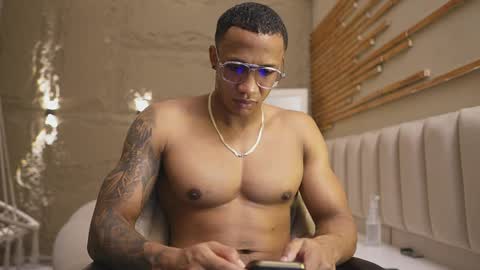 logan_varela online show from April 2026 04:26:02 PM