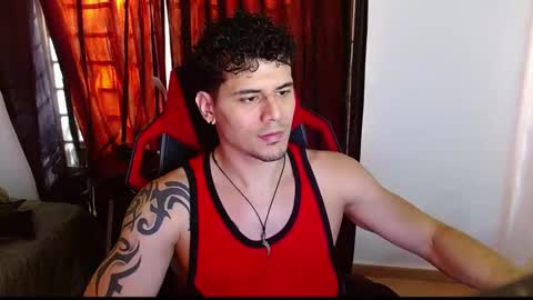 Loganandrwz online show from February 2026 09:30:02 PM