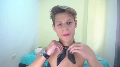 Snapshot of loganevans8 chatting on January 2025 06:36:02 PM Logan online show from January 2025 06:36:02 PM