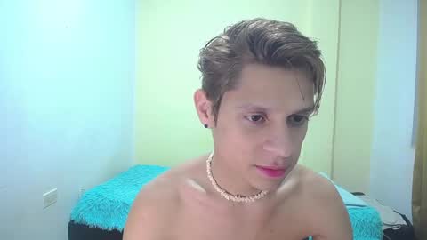 Snapshot of loganevans8 chatting on February 2025 08:07:01 AM Logan online show from February 2025 08:07:01 AM