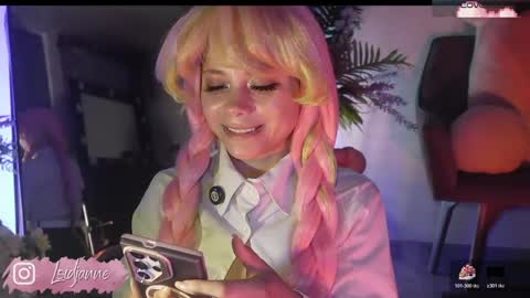 Snapshot of loidjanne chatting on May 2026 12:39:01 AM Janne Miller 9pm to 3am GMT-5 online show from May 2026 12:39:01 AM