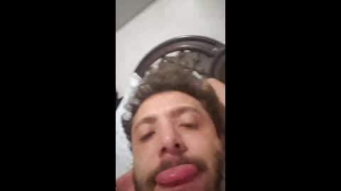 Snapshot of loirospmorumbi chatting on April 2026 06:55:01 AM Loirinho Diamante online show from April 2026 06:55:01 AM