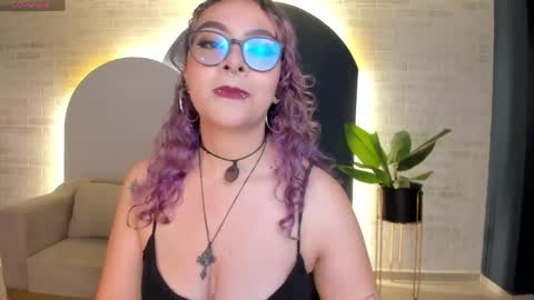 Snapshot of loiseharper chatting on May 2026 03:01:01 AM Loise online show from May 2026 03:01:01 AM