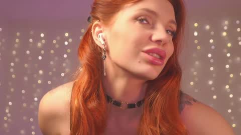 LoisVacation time  online show from December 2024 01:30:01 AM