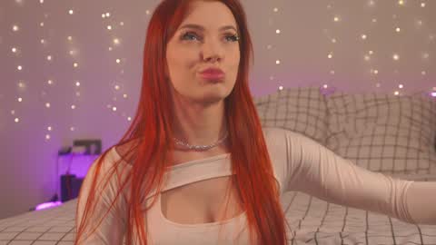 LoisVacation time  online show from January 2025 09:35:02 PM