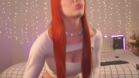 LoisVacation time  online show from January 2025 12:38:02 AM