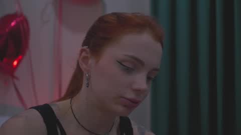 LoisVacation time  online show from February 2025 07:27:02 PM