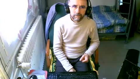 lokoum39 online show from December 2024 10:41:01 AM