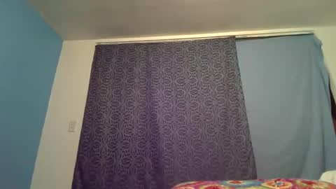 Lola online show from November 2025 06:24:01 AM